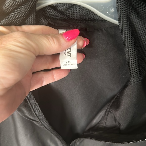 Camo Black Rifle WindBreaker - Picture 3 of 5